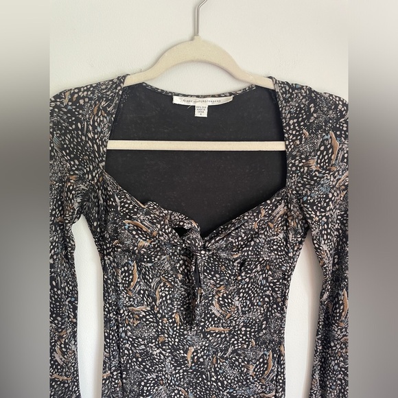 Diane Von Furstenberg Silk Feather Print Midi Body-con Dress in Black Size 4 - Picture 4 of 10